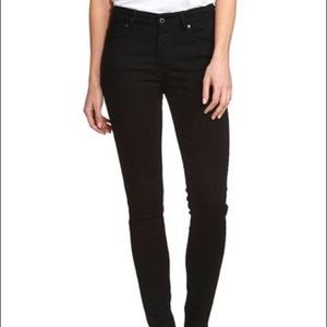 Levi’s Slimming Skinny Jeans